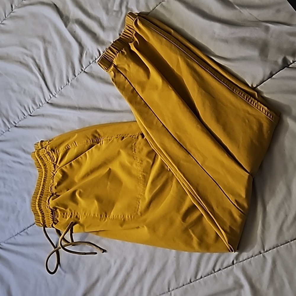 Old Navy joggers